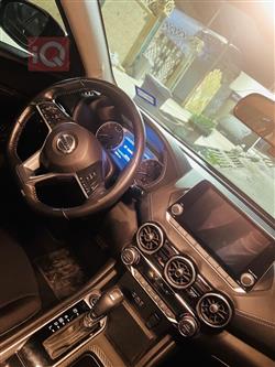 نیسان سێنترا